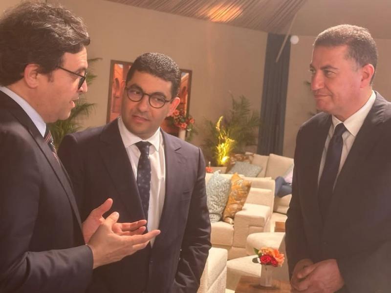 وزير الثقافة يلتقي نظيره المغربي في الرباط لبحث سبل التعاون في مجالات النشر والترجمة وحفظ وتوثيق التراث