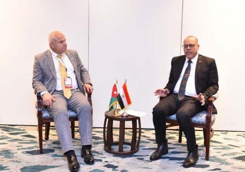 وزير العمل يبحث مع نظيره الأردني توفير فرص عمل جديدة لكوادر مصرية في سوق العمل| صور