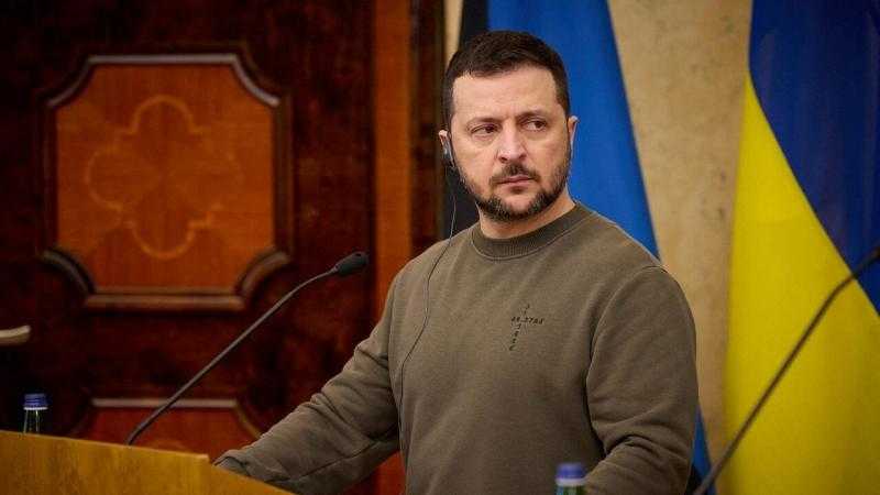 زيلينسكي: السبب الوحيد لهذه الحرب وإطالة أمدها يكمن في روسيا