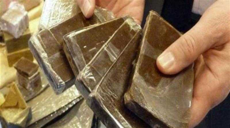 في أسبوع.. ضبط 121 كيلو حشيش خلال حملات أمنية بالمحافظات
