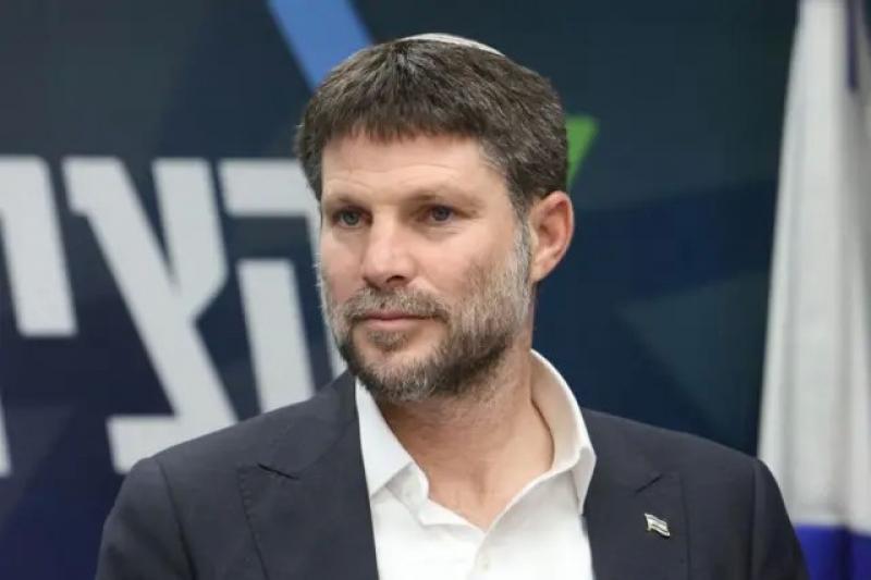 إعلام إسرائيلي: سموتريتش يفكر في الاستقالة من الحكومة إذا لم يتم قبول طلبه بتكثيف القتال في غزة