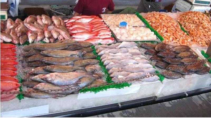 أسعار السمك والمأكولات البحرية بالأسواق اليوم الثلاثاء 22 إبريل