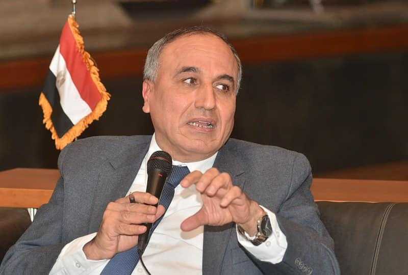 عبد المحسن سلامة: أعد بصرف البدل من خلال النقابة وليس من خلال المؤسسات.. وفصله عن الراتب