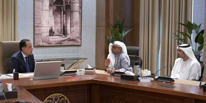 رئيس الوزراء: مشروع رأس الحكمة يدعم جهود الدولة لتطوير قطاع السياحة