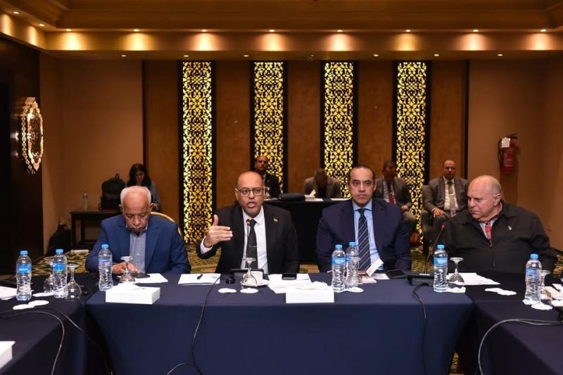 وزير العمل يترأس اجتماع المجلس الأعلى للتشاور الاجتماعي في مجال العمل