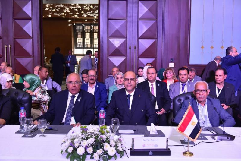 وزراء العمل لـ الرئيس السيسي: رعايتكم لمؤتمر العمل العربي بالقاهرة تأكيد دعمكم لمسيرة العمل العربي المشترك