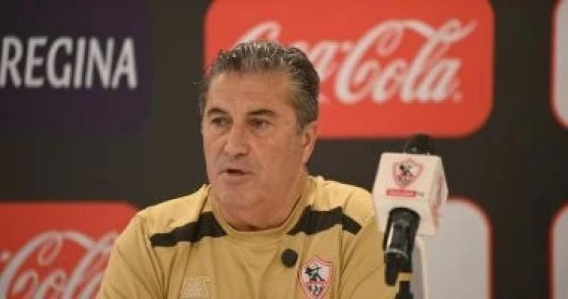 بيسيرو: لست غاضا من عدم تواجد زيزو مع الزمالك
