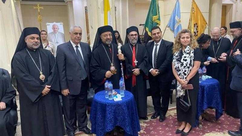 ”المصريين الأحرار” يُشارك عزاء الكنيسة الكاثوليكية في رحيل البابا فرنسيس