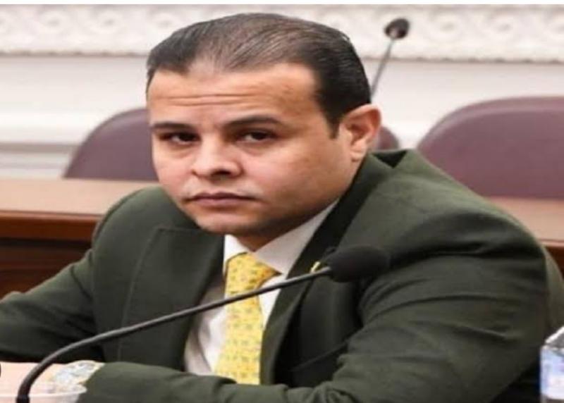 مدحت الكمار: تقليص زمن الإفراج الجمركي وتوحيد الضريبة خطوة استراتيجية لدعم الاقتصاد الوطني