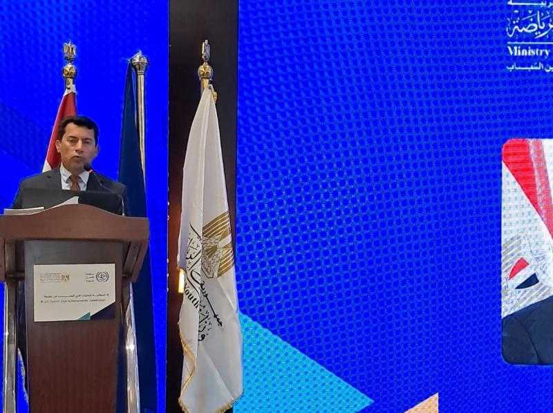 وزير الرياضة: دعم مبادرات تأهيل الشباب ودمجهم في سوق العمل من خلال برنامج ”البحث عن وظيفة”