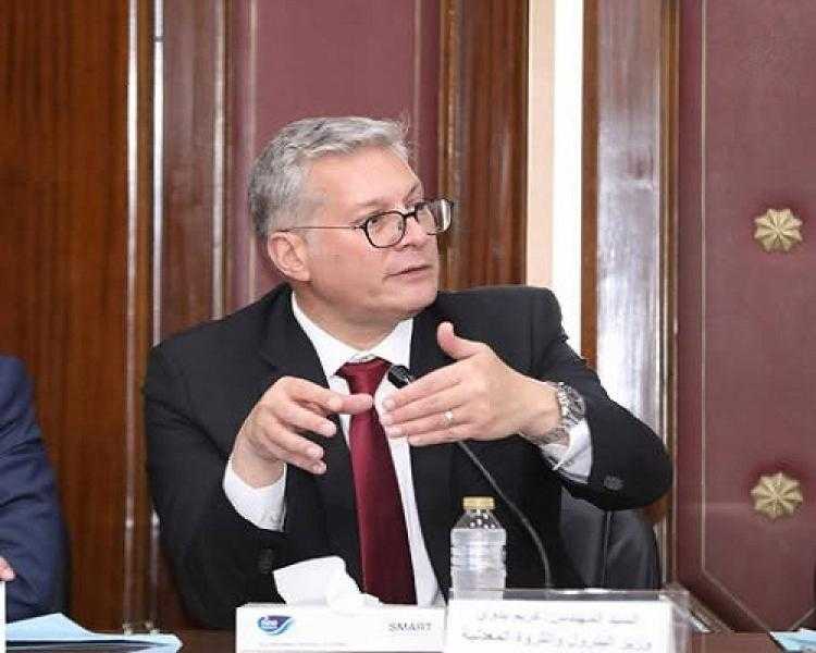 وزير البترول لـ النواب: جعل مصر مركزًا إقليميًا للصناعات التعدينية بما يتماشى مع رؤية مصر 2030