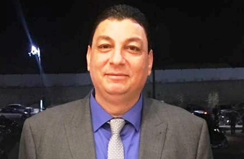 خط أحمر