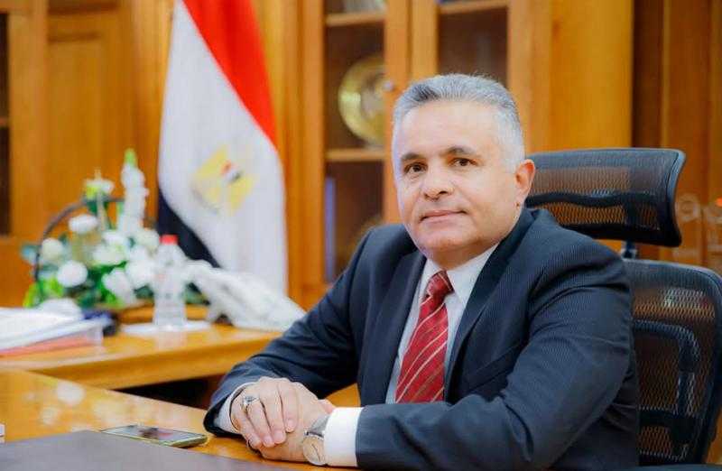 خدمات تعليمية وصحية باحتفالية جامعة السويس بيوم اليتيم
