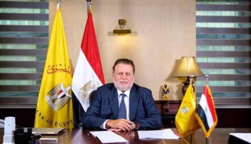 حسن عبدالله محافظ البنك المركزي يحصد لقب «محافظ العام» من اتحاد المصارف العربية