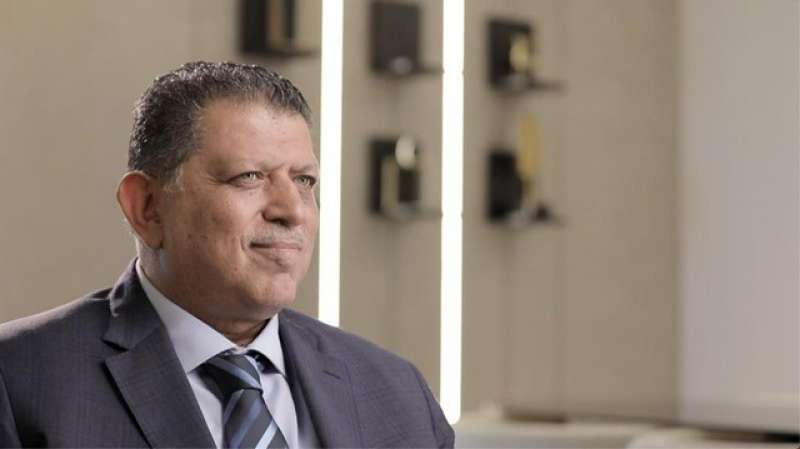 خط أحمر