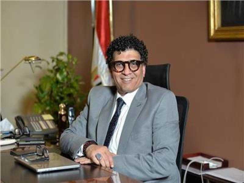 رئيس الأوبرا ينعى والدة المايسترو إيهاب عبد الحميد
