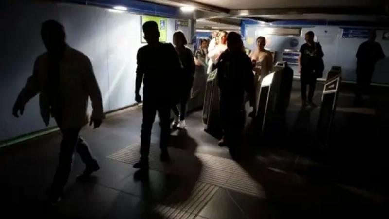 عودة الكهرباء في إسبانيا والبرتغال بعد انقطاع أثر على الطيران والنقل