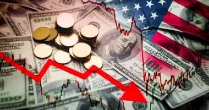 تقرير: الاقتصاد الأمريكى ينكمش فى الربع الأول من 2025 وسط مخاوف من الركود