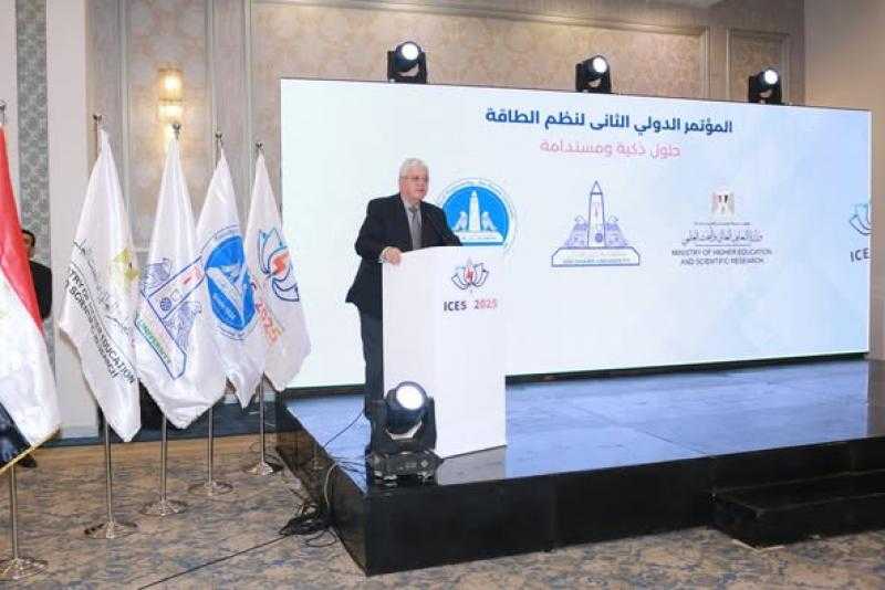 وزير التعليم العالي يشهد ختام المؤتمر الدولي لهندسة عين شمس بعنوان ”نظم الطاقة .. حلول ذكية ومستدامة”