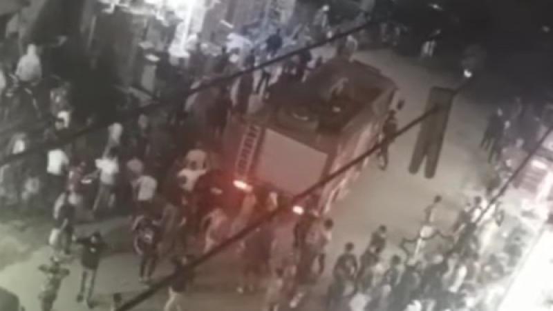 خط أحمر