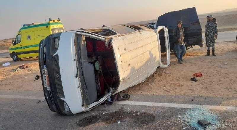 إصابة 5 أشخاص في حادث انقلاب ميكروباص بطريق مصر - أسيوط الغربي