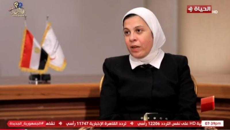 الهلال الأحمر: انتصار السيسي شرفتنا بالزيارة 6مرات وأكدت رعايتها للأنشطة