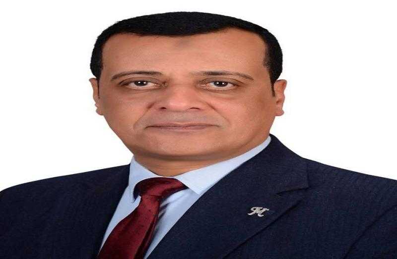 مدير تعليم سوهاج يتابع فعاليات مبادرة بسيطة لطلاب شهادة الثانوية العامة