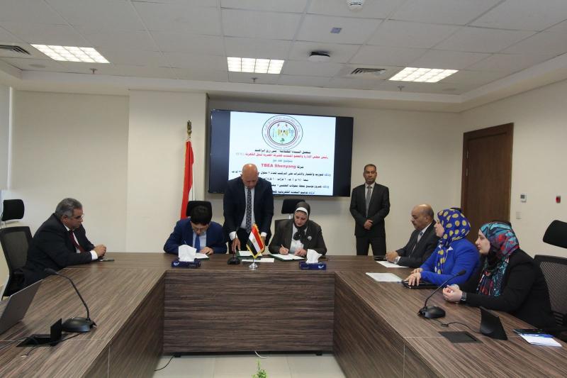 ”نقل الكهرباء” تُوقع عقدًا جديدًا لتأمين التغذية الكهربائية الساحل الشمالي