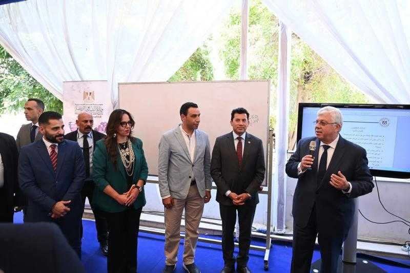 وزيرا الشباب والرياضة والتعليم العالي يتفقدان برنامج ”اعرف نفسك” بمشاركة 200 شاب وفتاة
