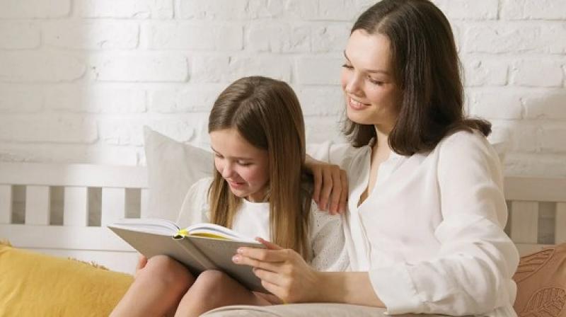 كيف نحمي أطفالنا نفسيًا بعد الصدمات؟ 7 خطوات تعوضهم الأمان المفقود