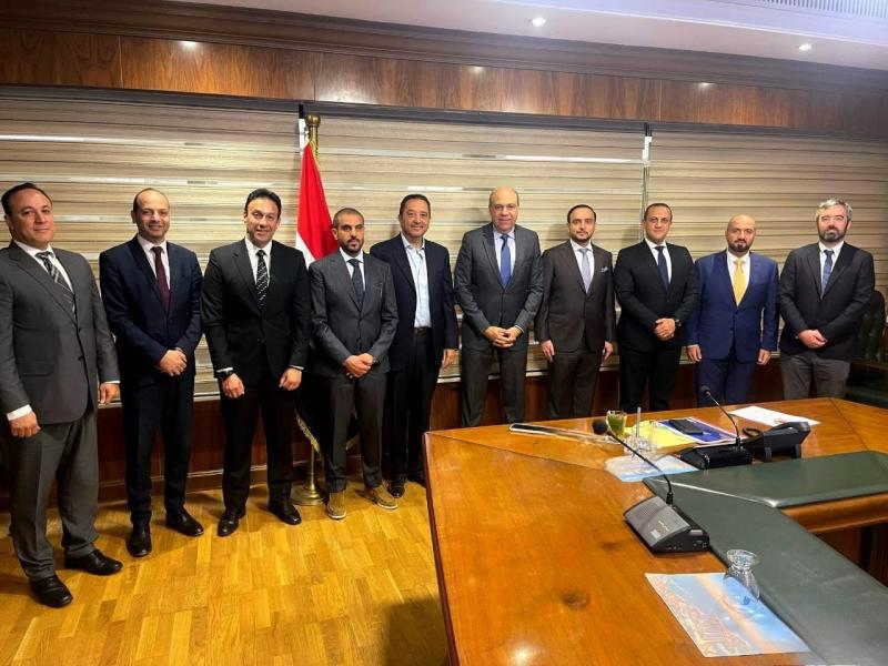 وزير الطيران المدني يلتقي وفد شركة Space42 لبحث سُبل التعاون المشترك في مجالات التحول الرقمي وتكنولوجيا الفضاء