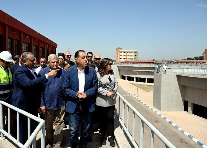 رئيس الوزراء يتفقد محطة معالجة مياه المرشحة الملاحية الجديدة بالغربية