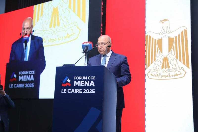وزير الصناعة والنقل يشارك في الجلسة الافتتاحية للمنتدى الفرنسي الاقتصادي الإقليمي ”شمال أفريقيا والشرق الأوسط”