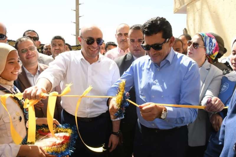 خط أحمر