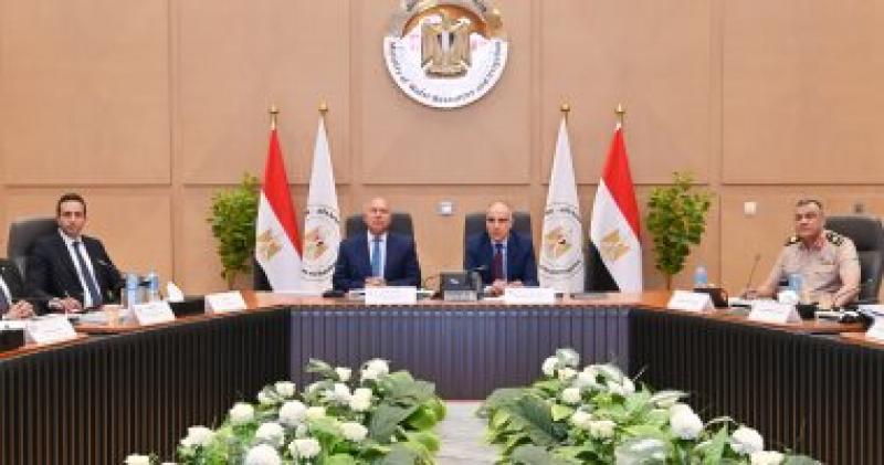 خط أحمر