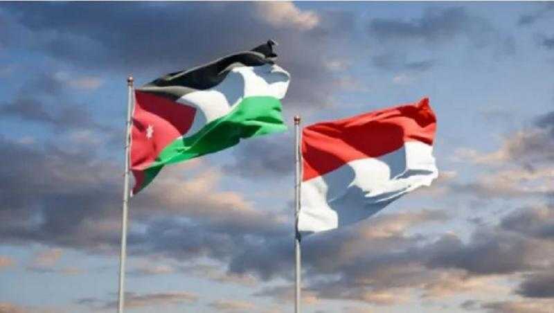 الأردن وإندونيسيا يبحثان أوجه التعاون والتنسيق في مجالات التدريب العسكري والصناعات الدفاعية