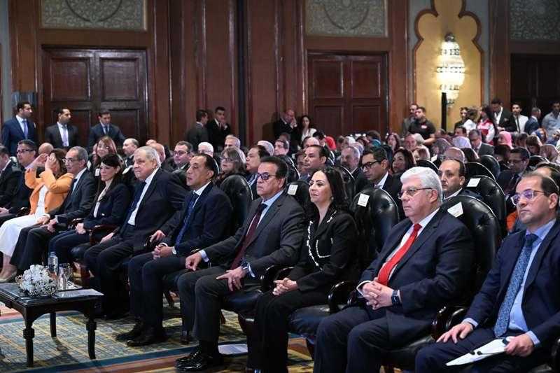 «مدبولي»: الرئيس السيسي أصرَّ على أن تكون الحماية الاجتماعية عمودًا فقريًا في بنية الدولة الجديدة