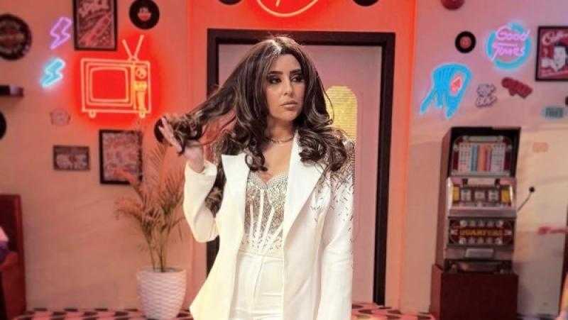 أيتن عامر تتألق بإطلالة كلاسيكية ساحرة في أحدث ظهور لها