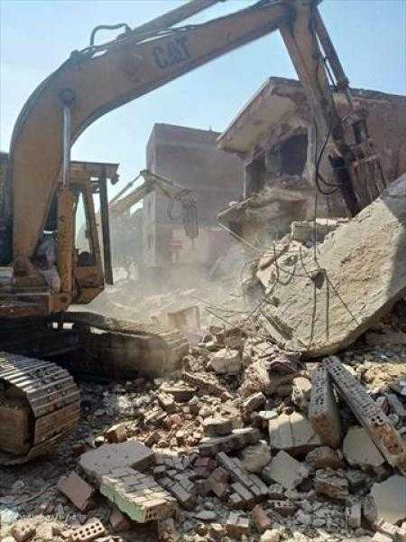 إزالة 27 حالة تعد على الأراضي الزراعة وأملاك الدولة في البحيرة