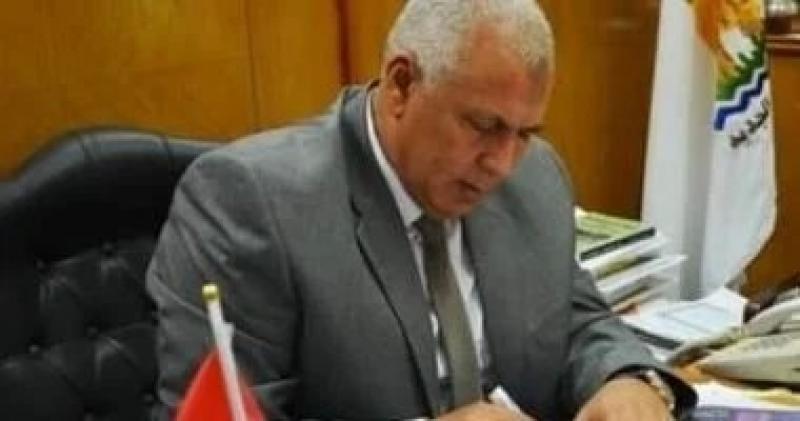 محافظ الوادي الجديد يعلن إحالة واقعة تحرش مدرس بعدد من الطالبات للنيابة