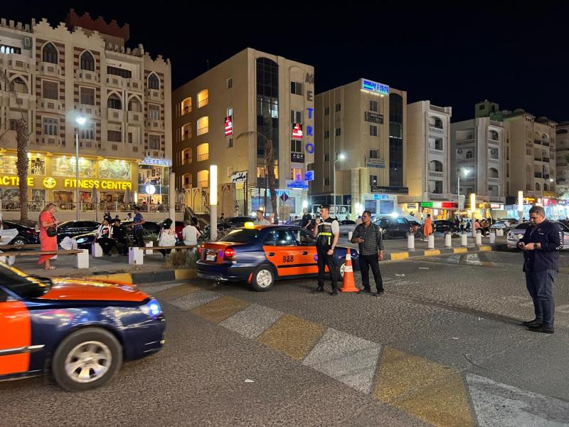 خط أحمر