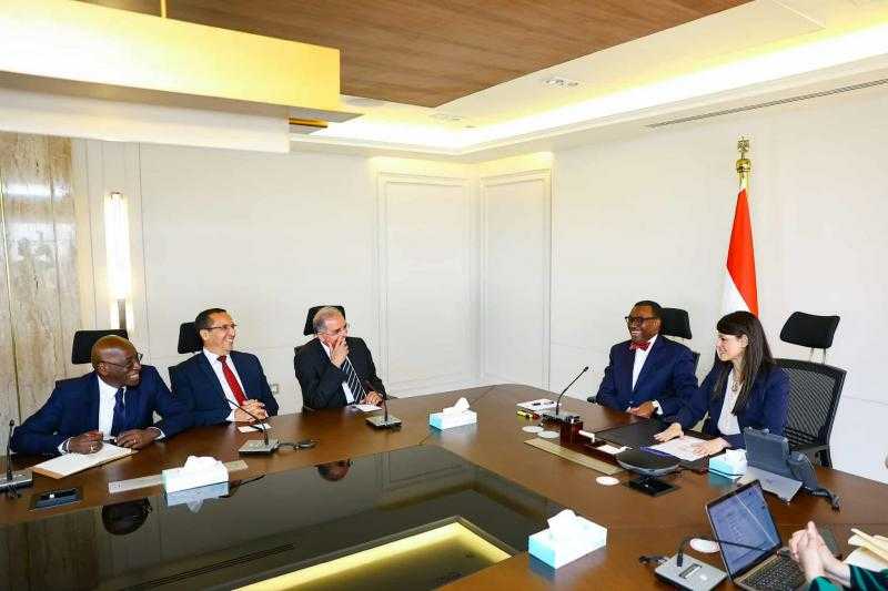 رانيا المشاط: شراكتنا وثيقة مع البنك الإفريقي للتنمية لتمكين القطاع الخاص