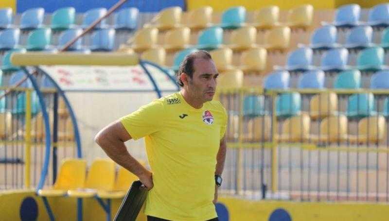 علي ماهر: لا يجوز للاعبي الأهلي والزمالك إهدار الوقت
