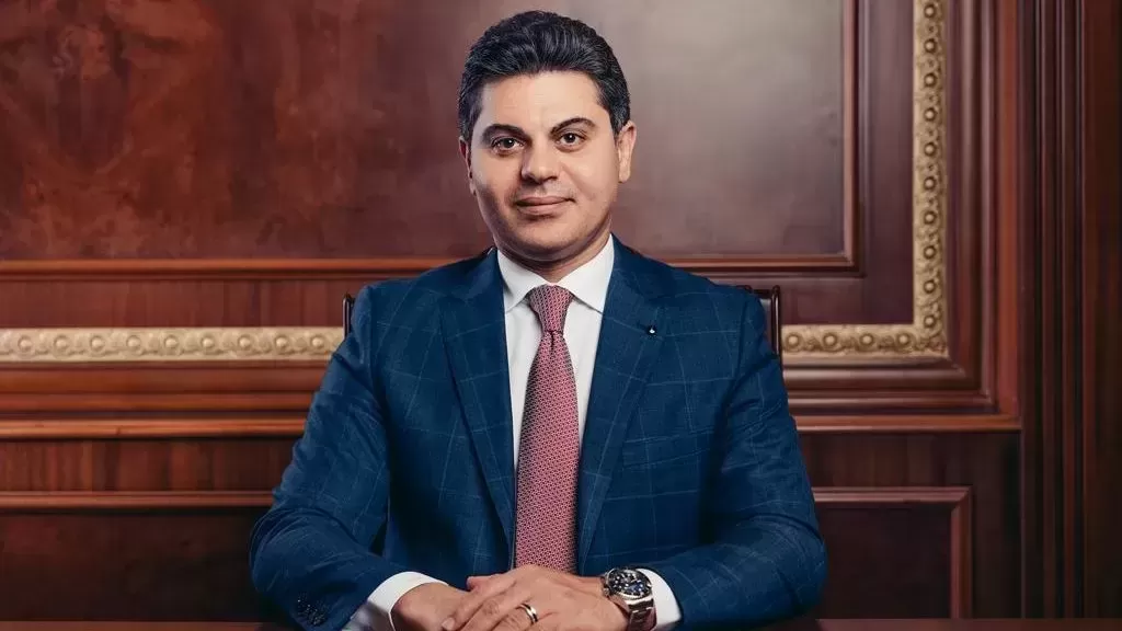 خط أحمر