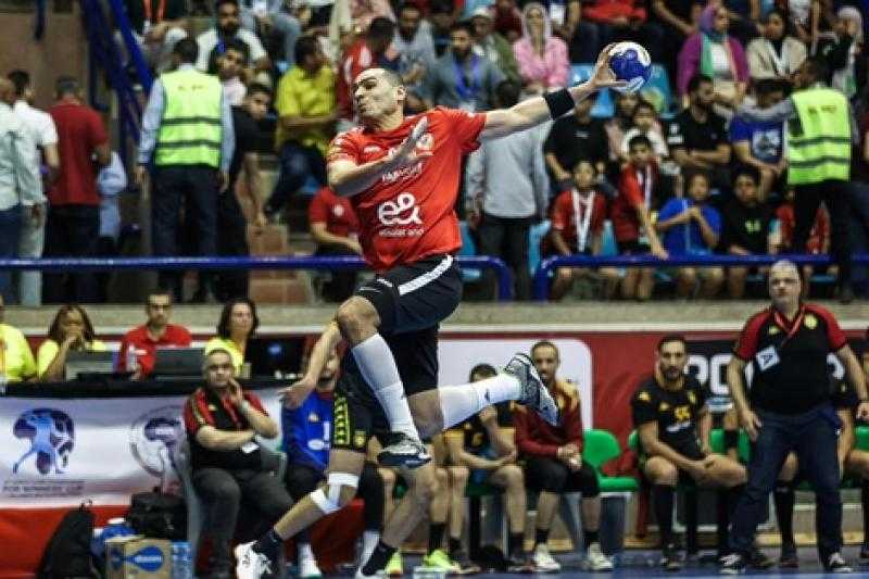 الأهلي يتوج ببطولة السوبر الإفريقي لكرة اليد