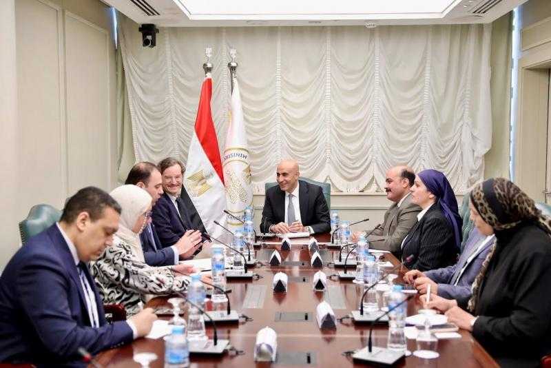 وزير التربية والتعليم يعلن إعادة إطلاق اختبار ”SAT” رسميًا في مصر بداية من يونيو 2025