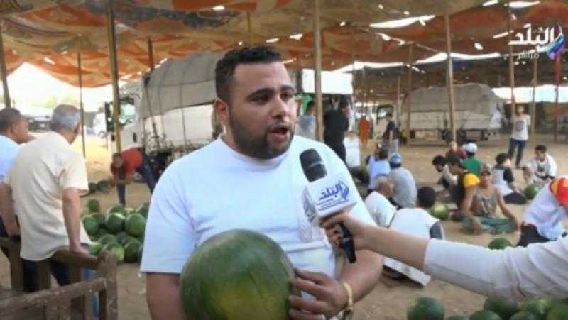 طريقة سهلة وبسيطة لاختيار البطيخة الصح