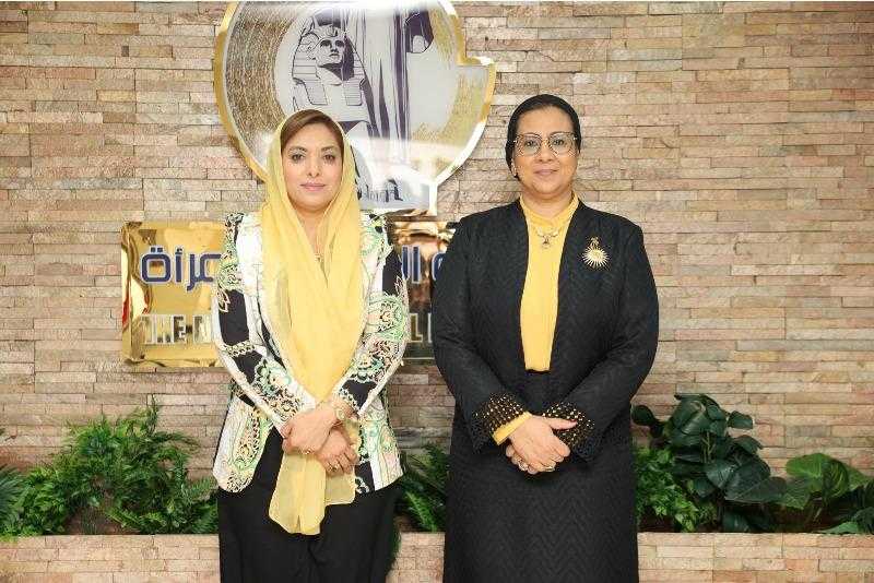 المستشارة أمل عمار تبحث التعاون مع مديرة منظمة تنمية المرأة في مجالات تمكين النساء