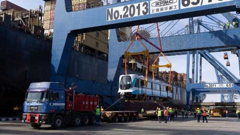 النقل: تطوير الخط الأول للمترو بالكامل من خلال تحديث الأنظمة