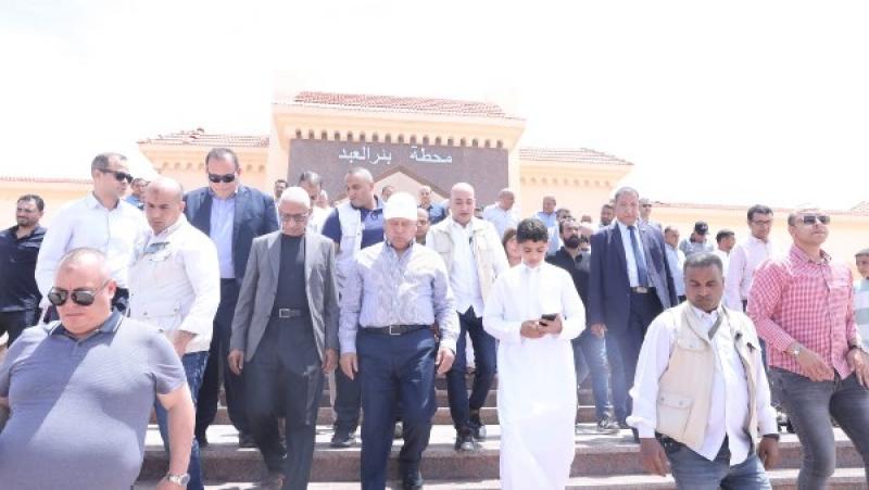 خط أحمر